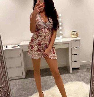 sexy babe is Female Escorts. | Darwin | Australia | Australia | escortsandfun.com 
